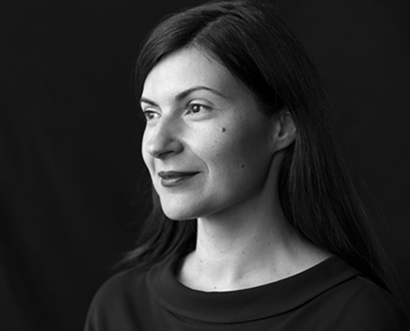 Mona Awad
