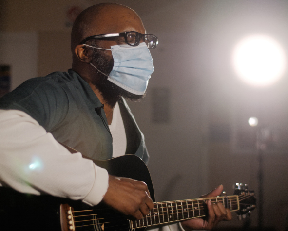 Travis Barnes performs "You Lost Yourself"