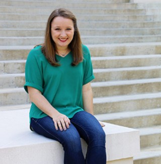 Holly Wright photo