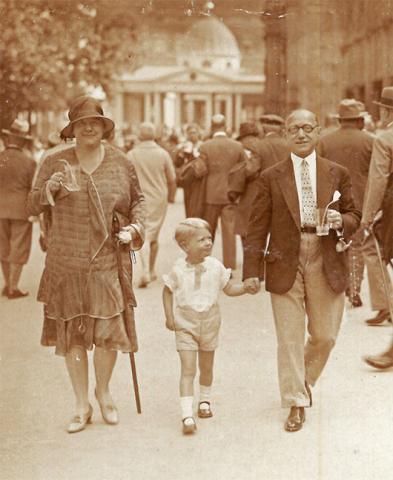 Witness to History Website