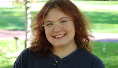 hannah smiling 
