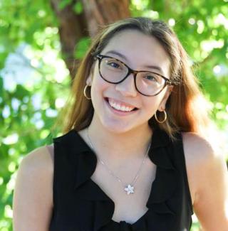 Lily Baeza